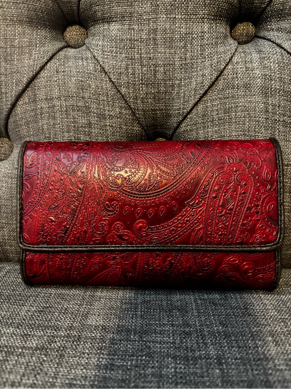 Relic Paisley Embossed TriFold Wallet